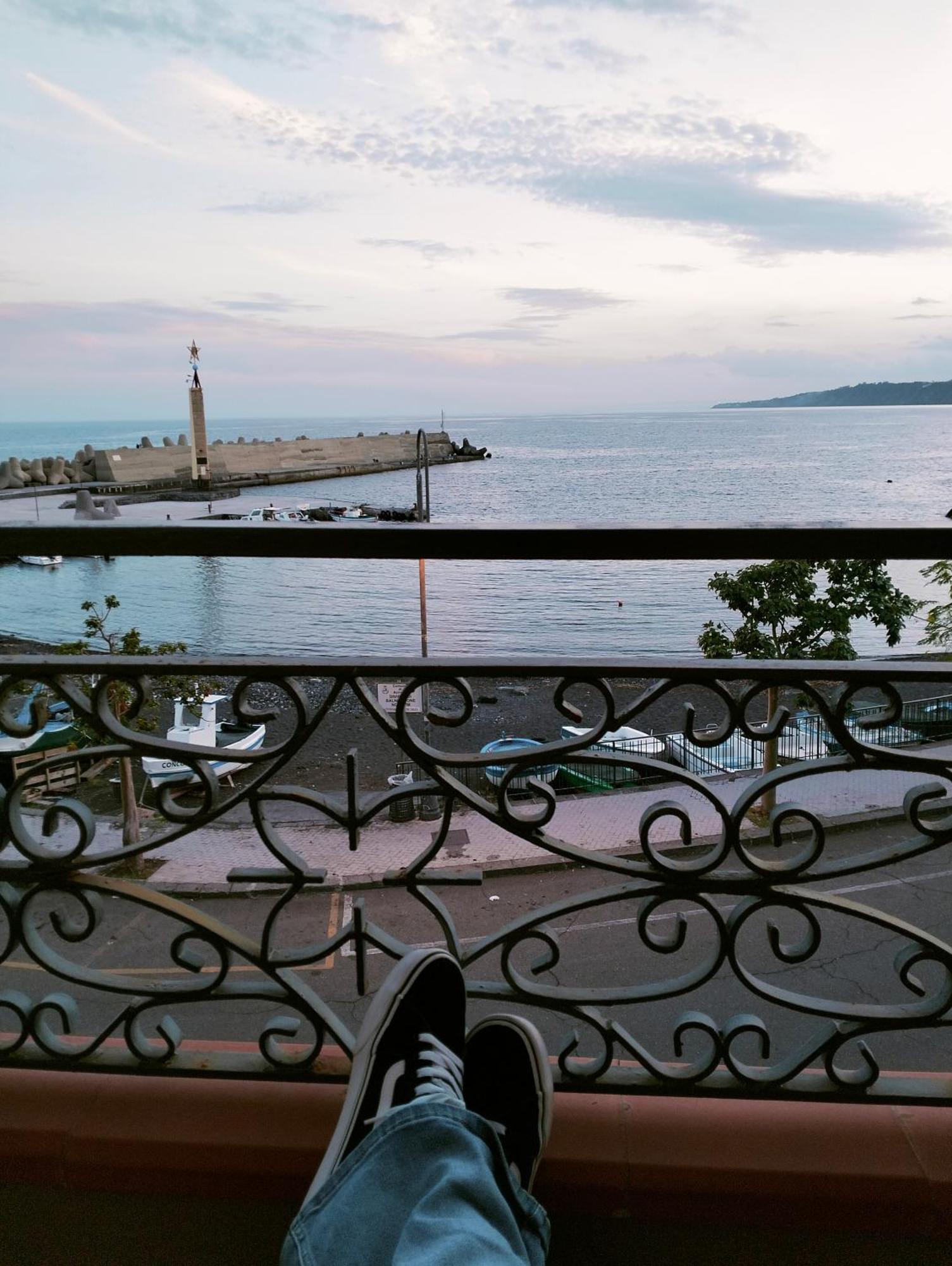 B&B La Spiaggetta Di Stazzo Ачиреале Екстериор снимка